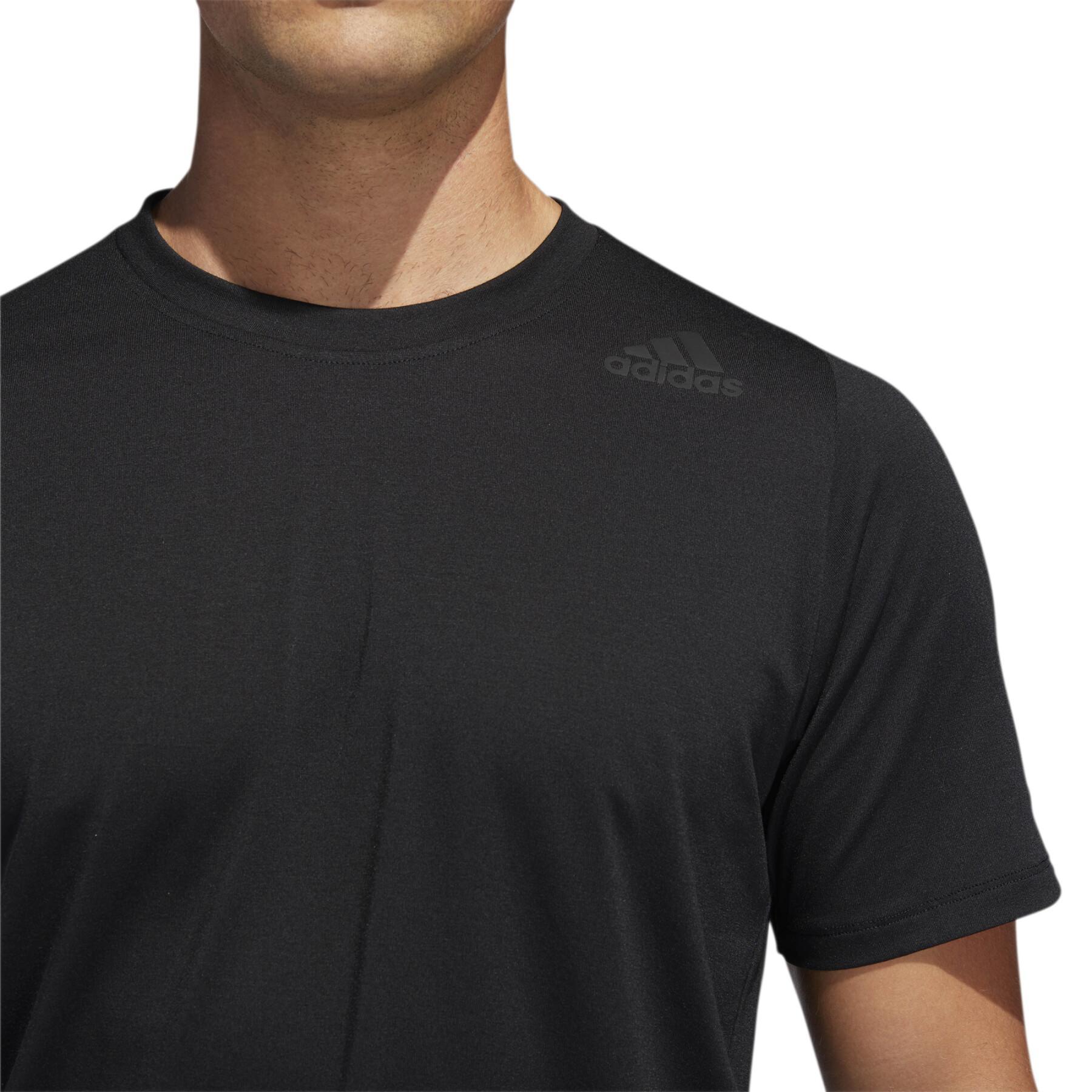 Camiseta adidas FreeLift Sport Prime Lite