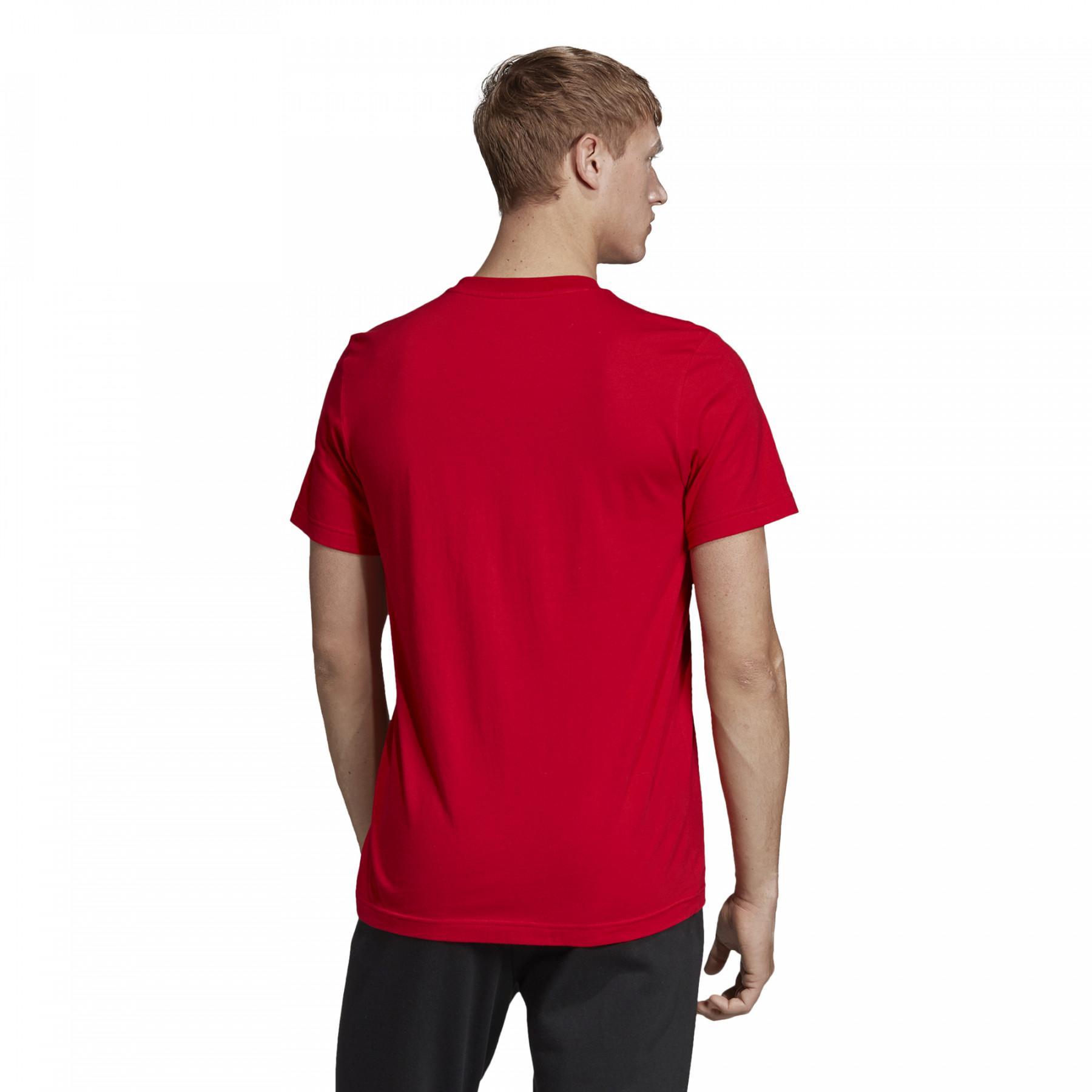 Camiseta adidas Vertical Graphic