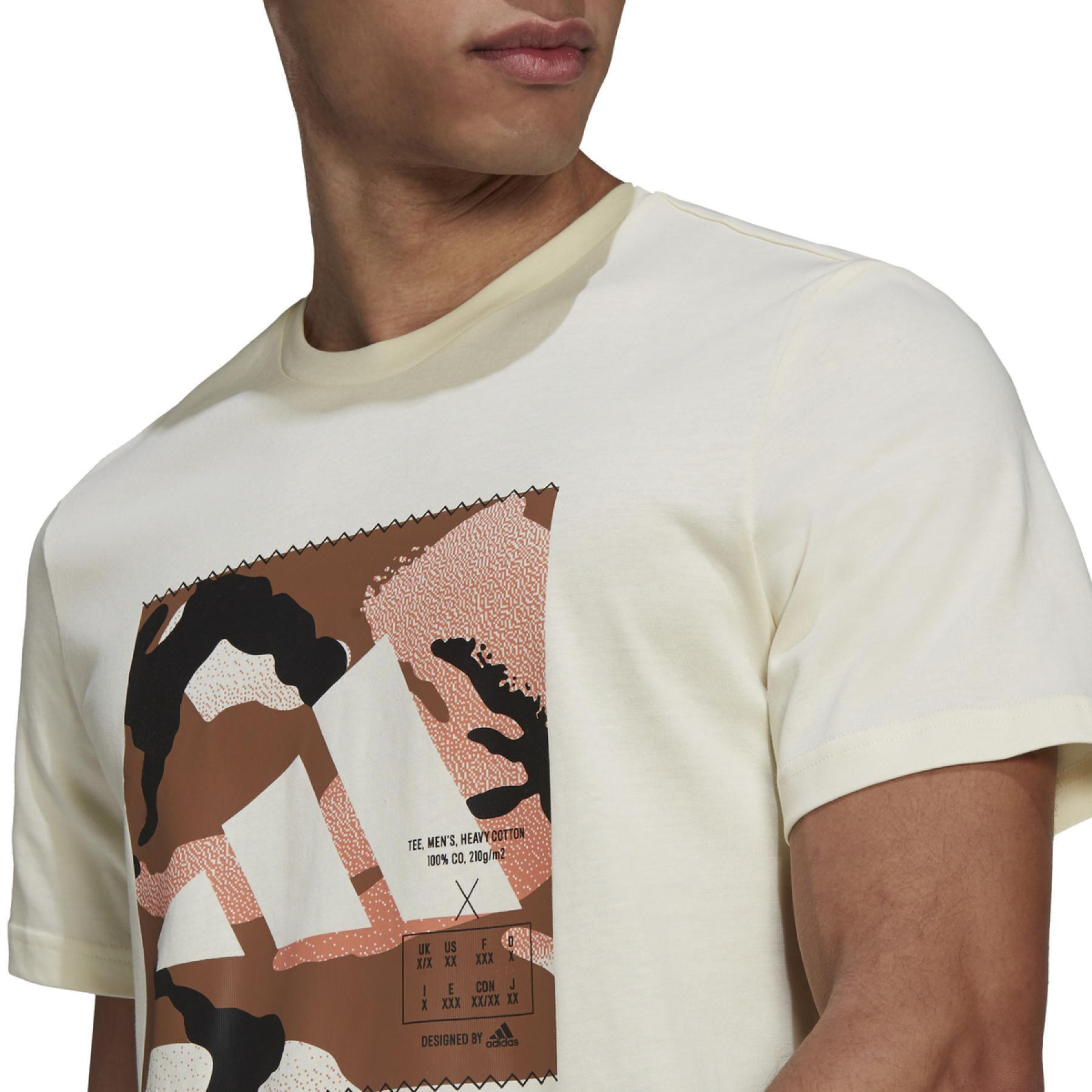 Camiseta adidas Camo BOS Graphic