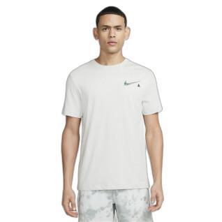 Camiseta Nike Dri-Fit Essential